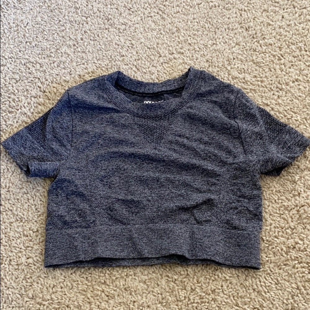 Ivy Park crop top - SZ S/M